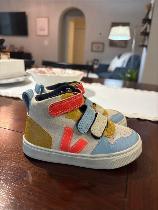 Veja Other - Veja “Make My Lemonade” Suede and Leather Sneaker SOLD OUT size 8.5 toddler